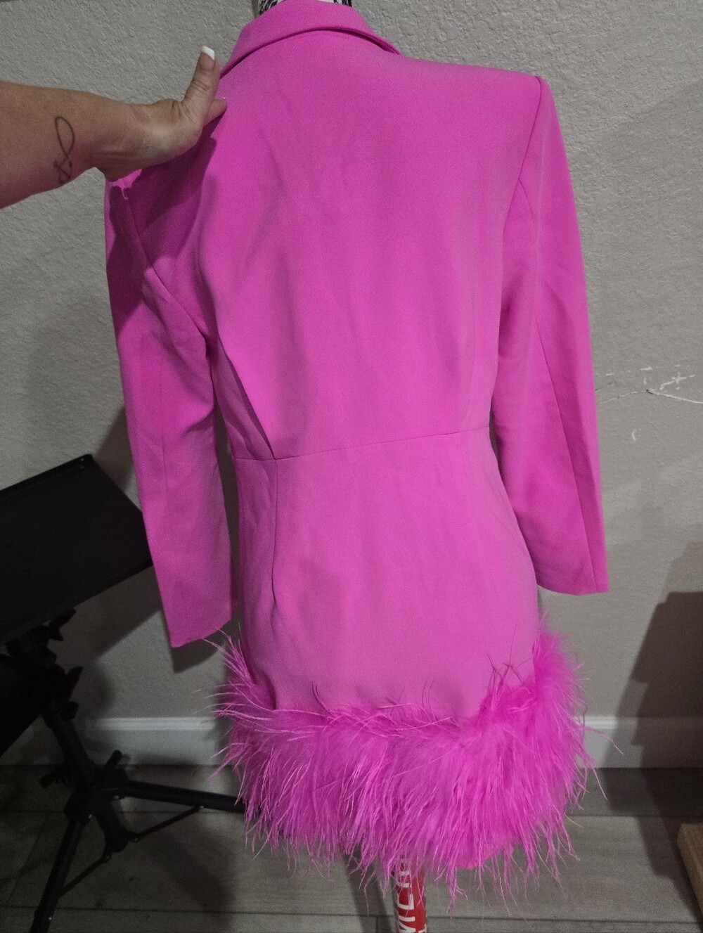 Fashion Nova Neon Pink Feather Trim Double-Breasted Blazer - Picture 2 of 12